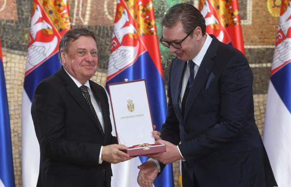 Župan Zoran Janković prejel državno odlikovanje Srbije