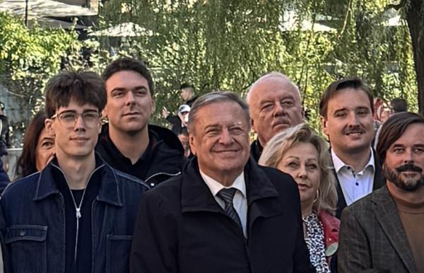 Zoran Janković vložil uradno kandidaturo za župana in mestni svet