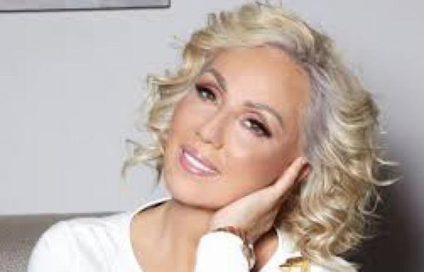 Lepa Brena in mož Bobo (2018)