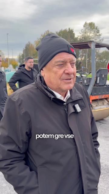 Barjanska cesta že di&scaron;i po svežem asfaltu. V soboto se boste lahko že zapeljali po novi cesti. ☺️